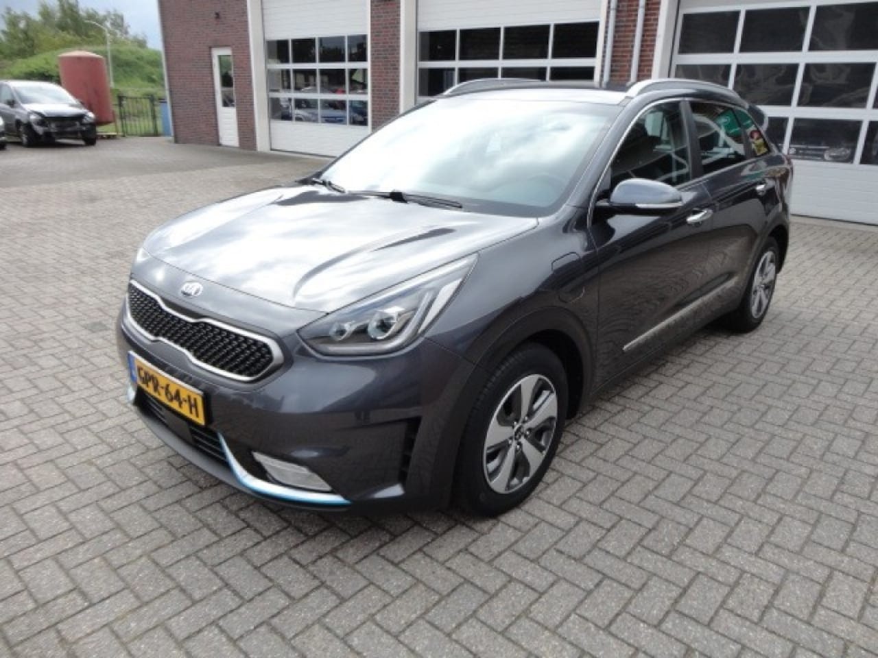 Kia Niro - 1.6 GDi Hybrid DynamicLine 1.6 GDi Hybrid DynamicLine ,Trekhaak ,Navi ,Camera - AutoWereld.nl