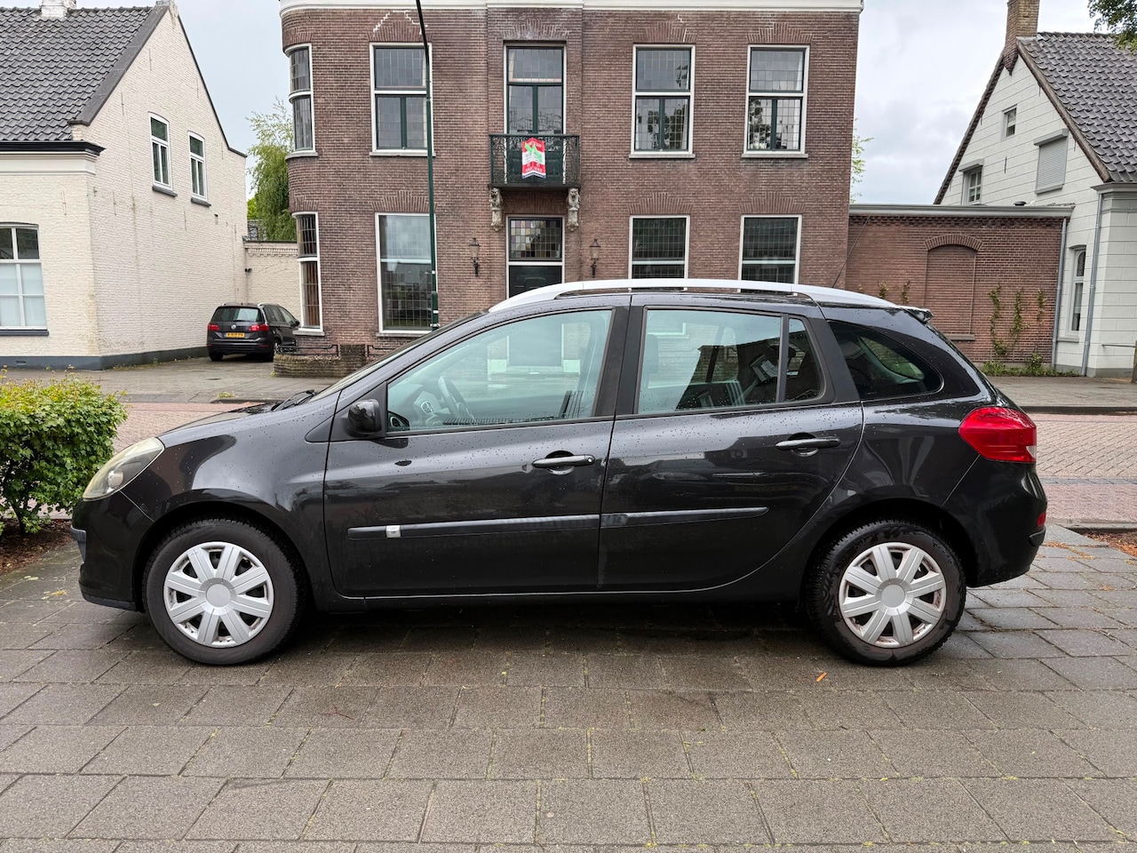 Renault Clio Estate - 1.2 TCE Sélection Business Sport KOUDE AIRCO - AutoWereld.nl