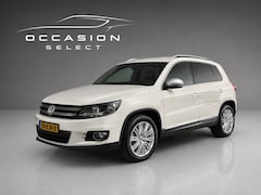 Volkswagen Tiguan - 1.4 TSI R-Line Edition | Automaat | 1e Eigenaar | Stoelverwarming | Navi | Cruise | Climat