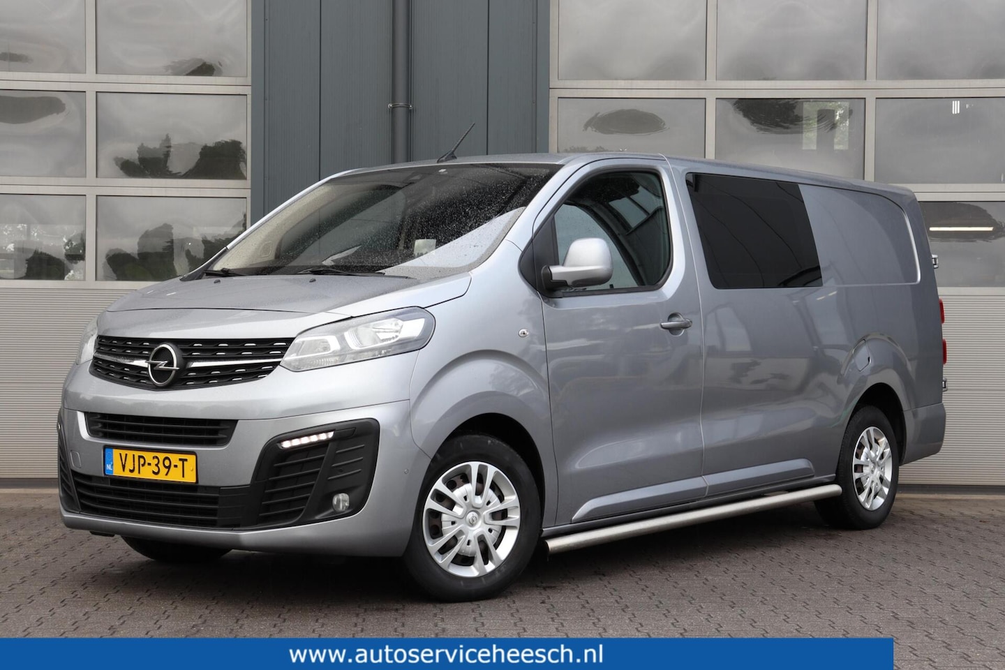 Opel Vivaro - bestel 2.0 CDTI L3H1 l DUBBEL CABINE l AUTOMAAT l NAVI l CAMERA l HEAD-UP DISPLAY - AutoWereld.nl