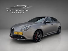 Alfa Romeo Giulietta - 1.4 Turbo MultiAir Super 200 PK | Alcantara | Nieuwe APK | Automaat | Trekhaak | Airco