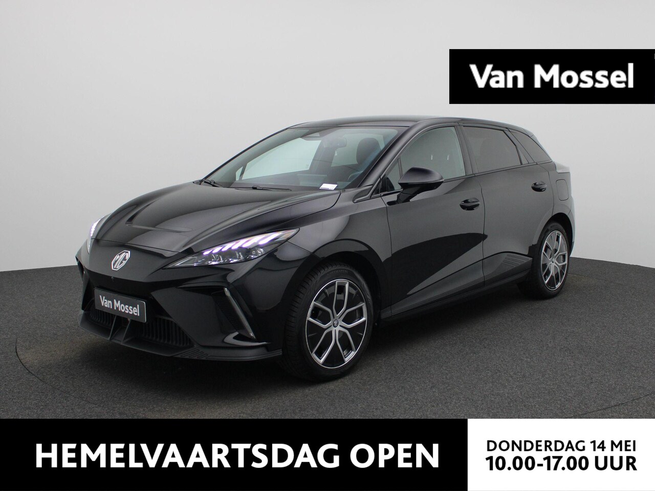 MG MG4 - Long Range 64kWh Luxury | Navi | Led Koplampen | 360 Camera | Stoelverwarming | CarPlay | - AutoWereld.nl