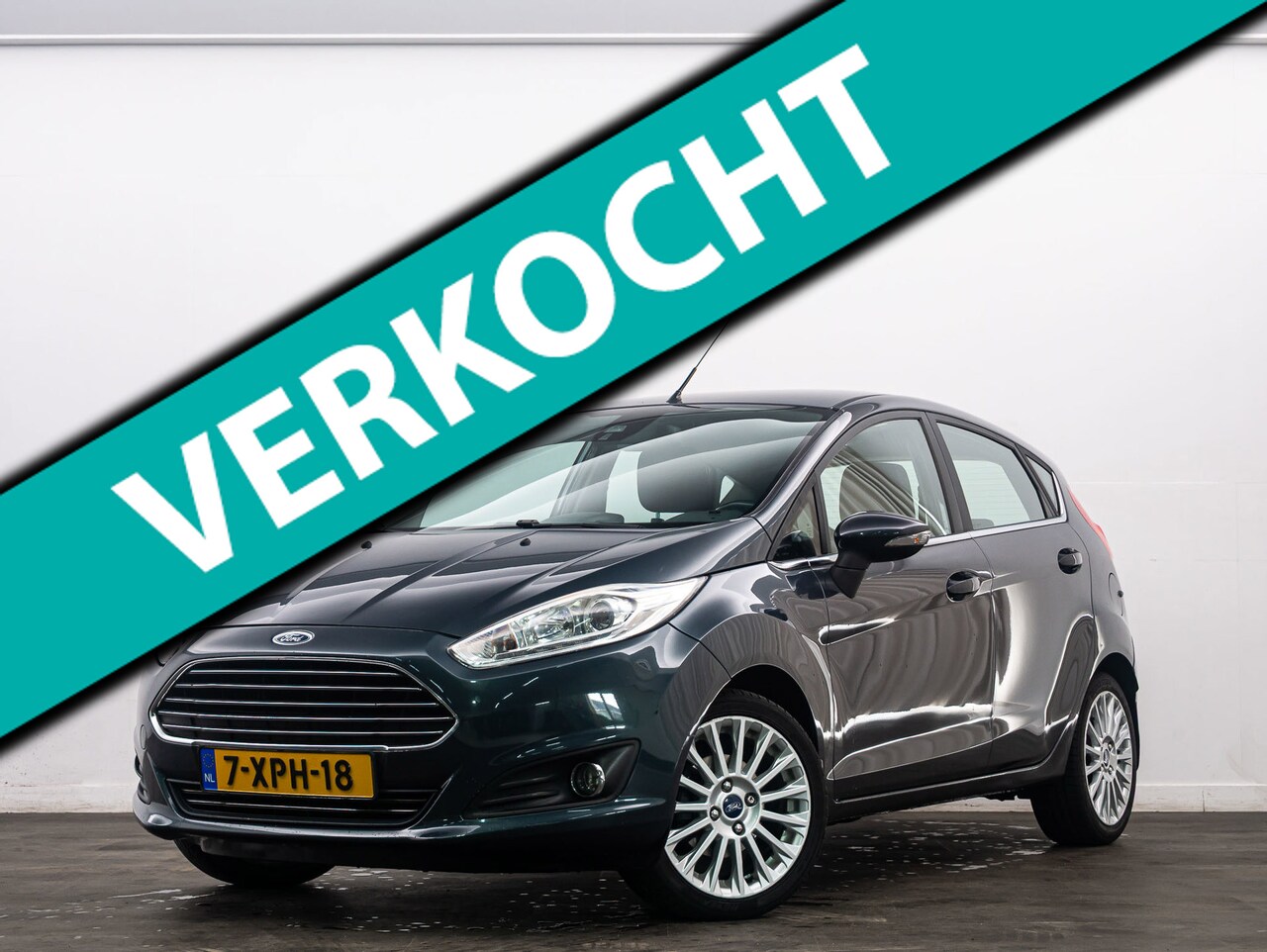 Ford Fiesta - 1.0 EcoBoost Titanium Automaat/Navi/Cruise/Clima - AutoWereld.nl