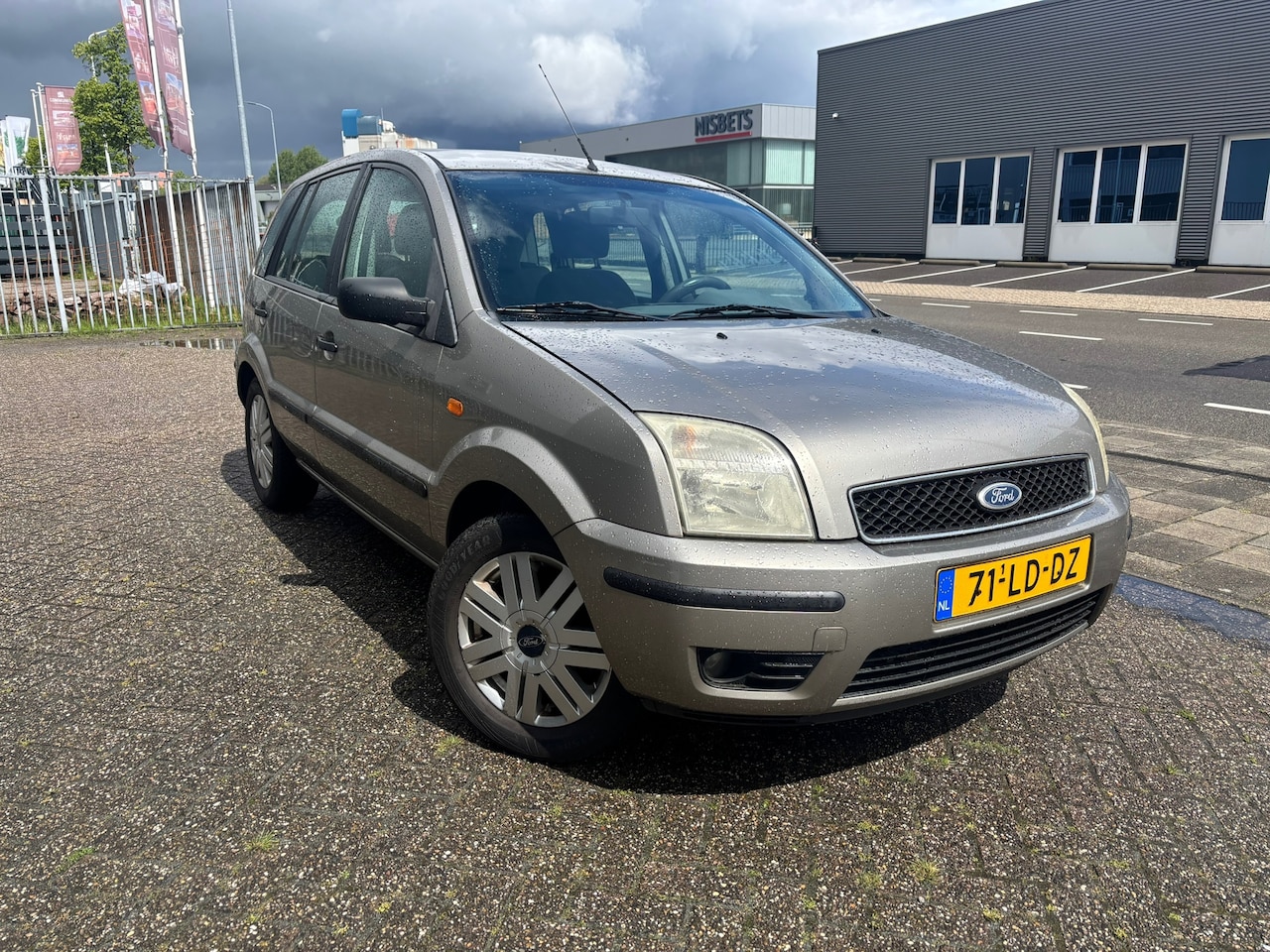 Ford Fusion - 1.6-16V Luxury|Airco|Nap - AutoWereld.nl