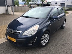Opel Corsa - 1.2-16V Rhythm