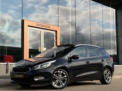 Kia Cee'd Sportswagon - 1.6 GDI BusinessLine | Pano | Leder | Stoel/Stuur verwarming | Cruise |