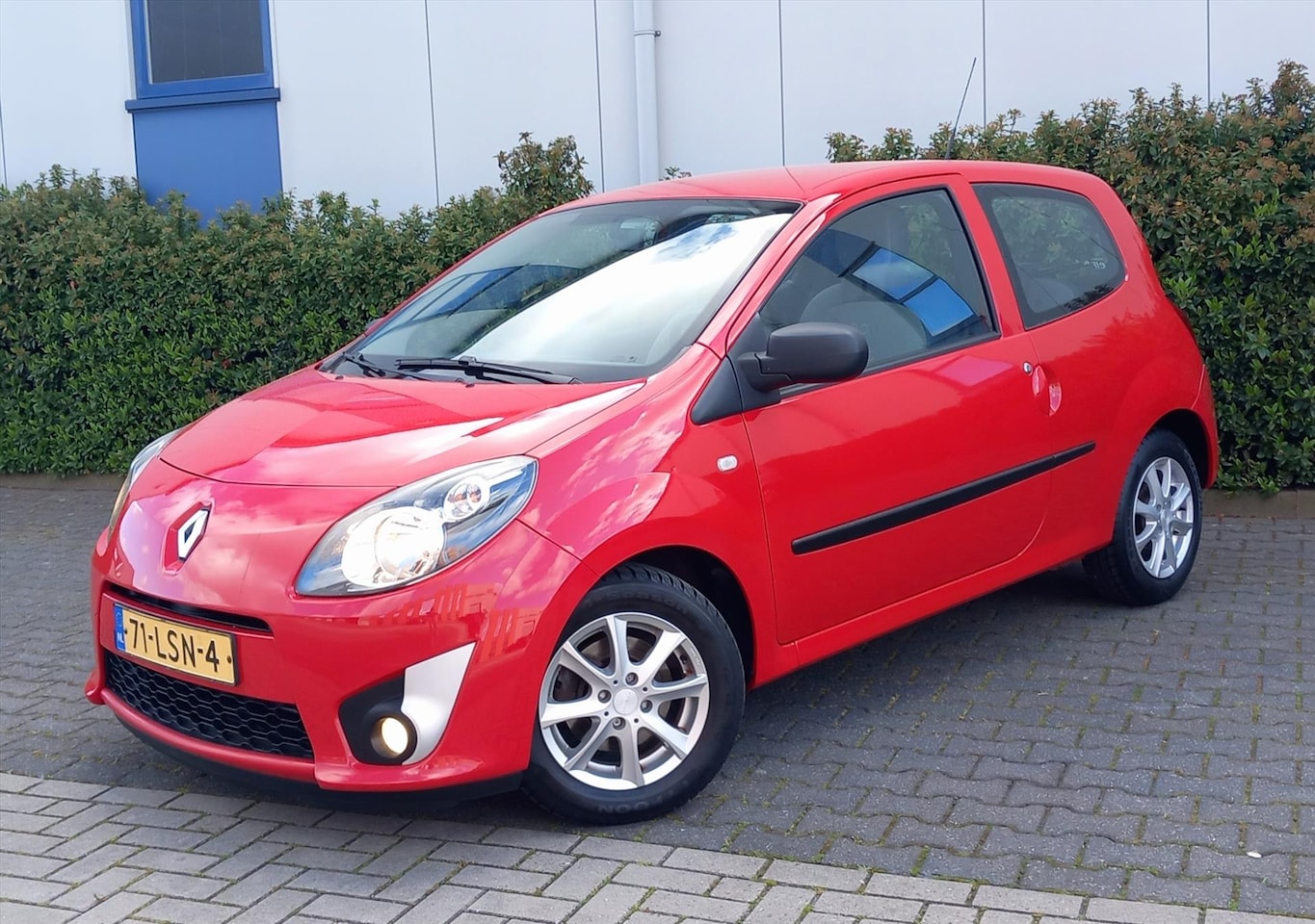 Renault Twingo - 1.2 16V 75pk ECO² Airco - AutoWereld.nl