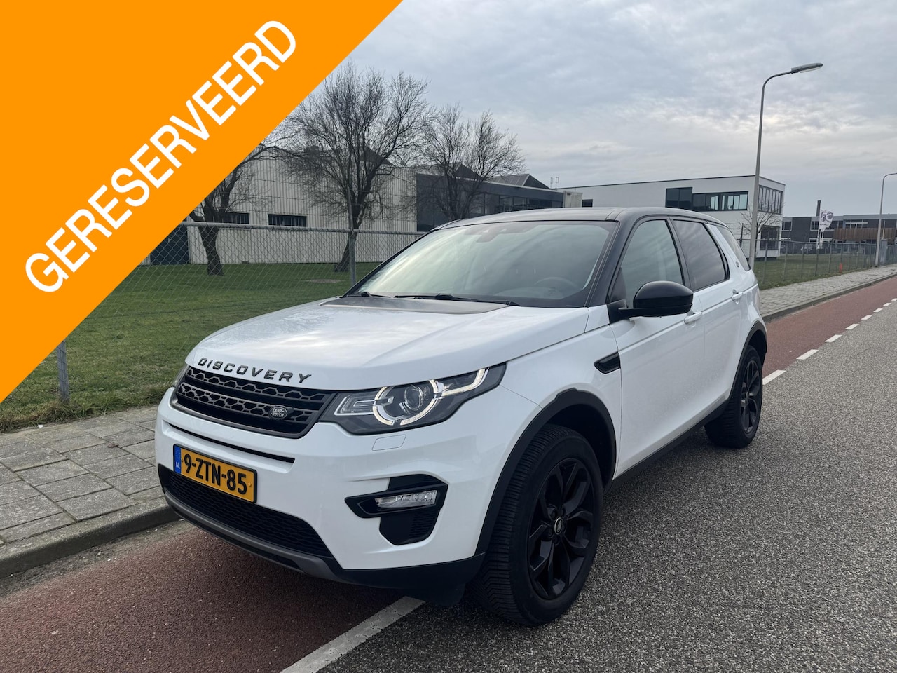 Land Rover Discovery Sport - 2.0 Si4 4WD HSE Origineel NL auto, Nette staat ! - AutoWereld.nl