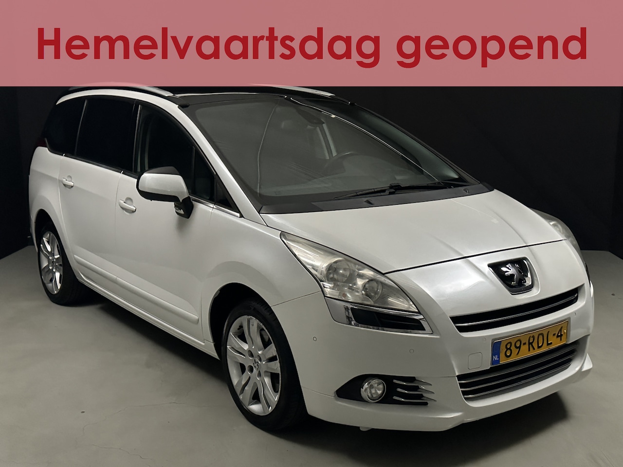 Peugeot 5008 - 1.6 THP Blue Lease Executive 7p. *Pano*AC*Navi* - AutoWereld.nl