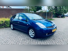 Toyota Prius - 1.5 VVT-i Business Edition