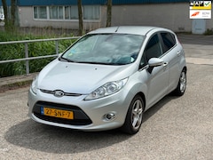 Ford Fiesta - 1.6 TDCi ECOnetic Titanium20115-deursClimaPDCLM.velgen