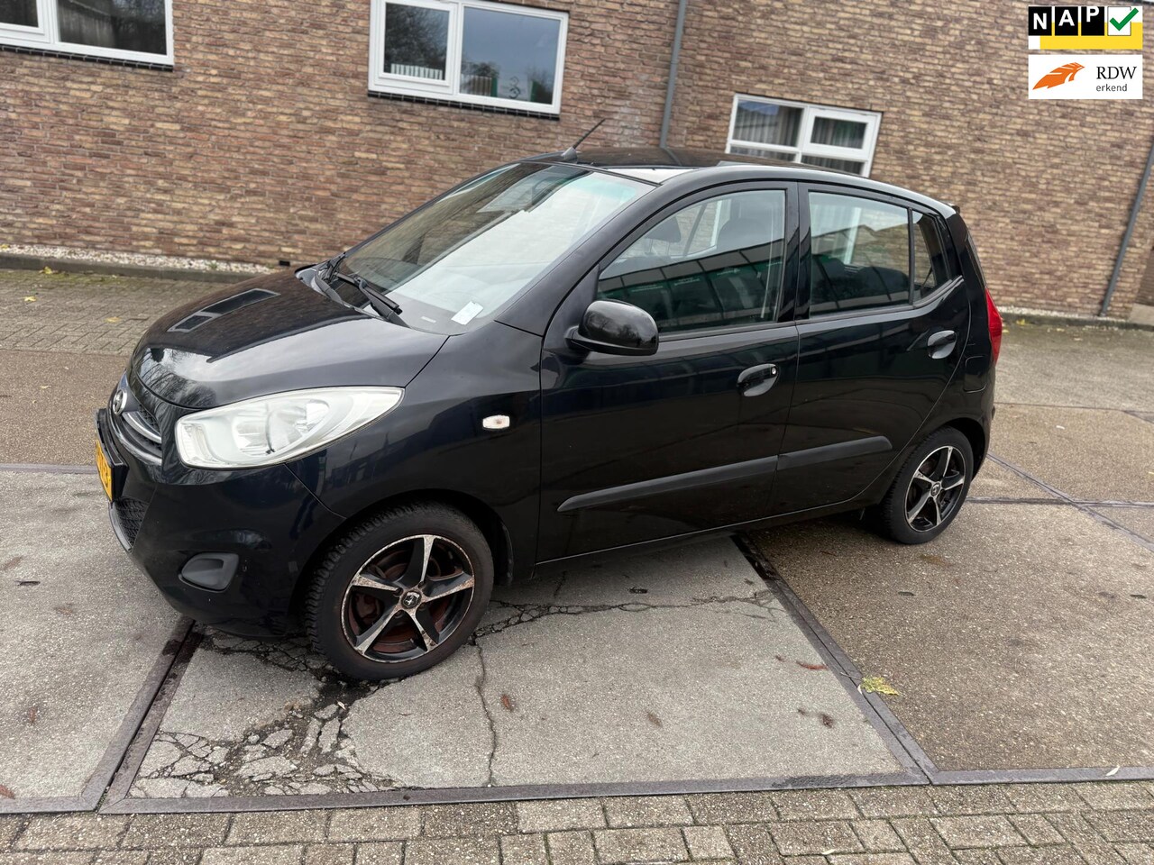 Hyundai i10 - 1.1 i-Drive ((( NIEUWE APK ))) 1.1 i-Drive - AutoWereld.nl