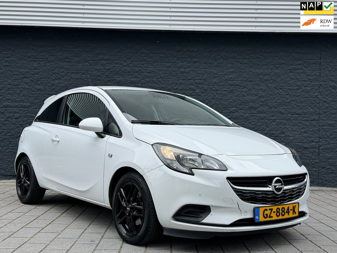 Opel Corsa - 1.3 CDTI Business+ AUTOMAAT/STOELVERWARMING - AutoWereld.nl