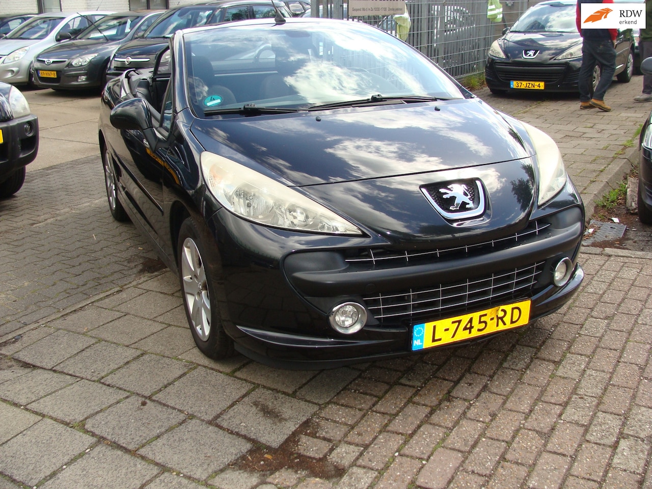 Peugeot 207 CC - 1.6 VTi st bekr airco elek pak nap apk - AutoWereld.nl