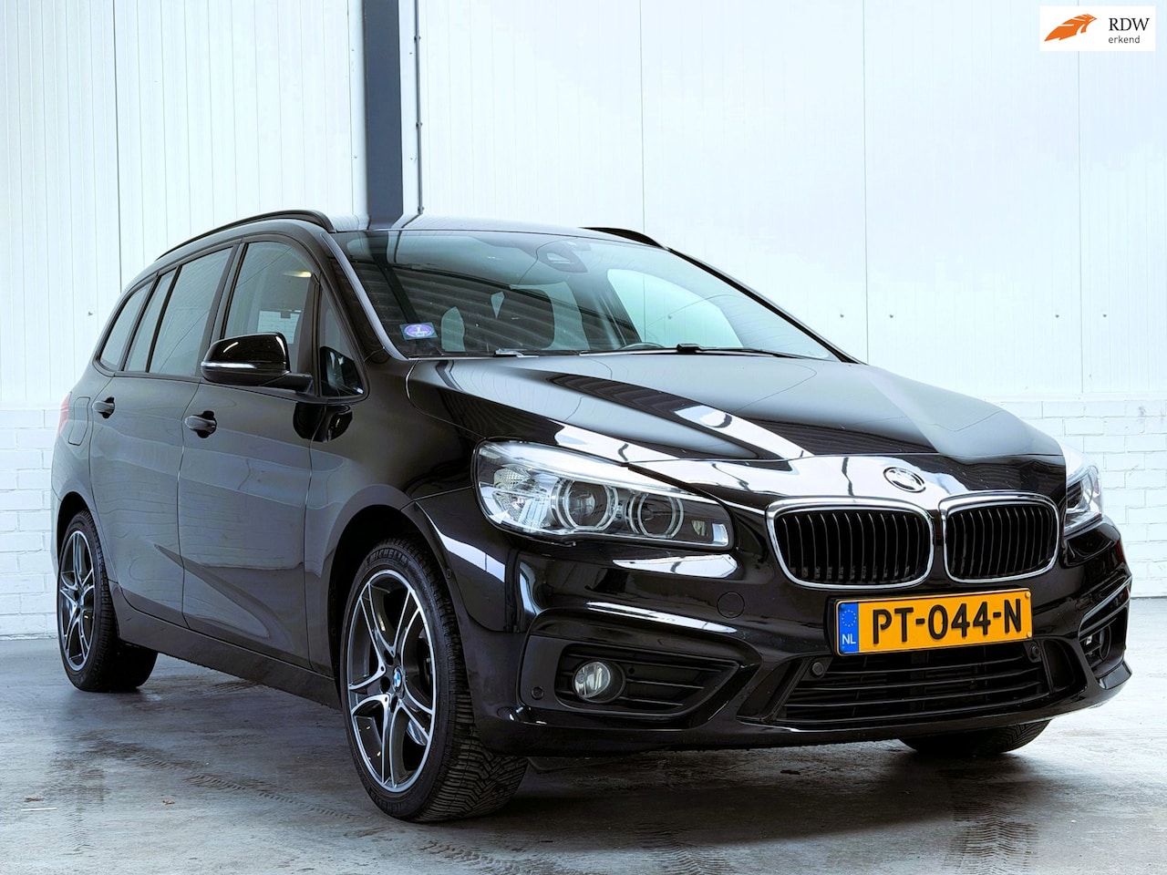 BMW 2-serie Gran Tourer - 218i Centennial High Executive 218i Centennial High Executive - AutoWereld.nl