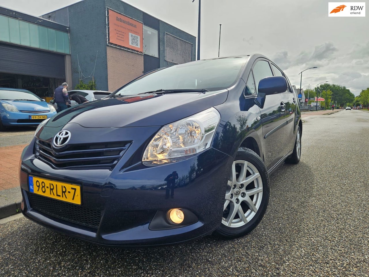 Toyota Verso - 1.8 VVT-i Business AUTOMAAT GARANTIE Pano dak Navigatie Camera - AutoWereld.nl
