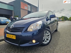 Toyota Verso - 1.8 VVT-i Business AUTOMAAT GARANTIE Pano dak Navigatie Camera