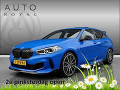 BMW 1-serie - M135i xDrive High Executive PANORAMADAK|HARMAN/KARDON|DODEHOEK DETECTIE|ACHTERUIT RIJ CAME