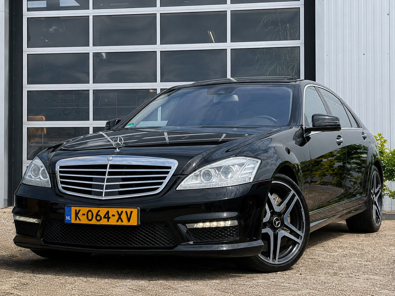 Mercedes-Benz S-klasse - AMG 63 Lang Performance Package 571pk | Facelift | Achteruitrijcamera | Bi-xenon koplampen - AutoWereld.nl