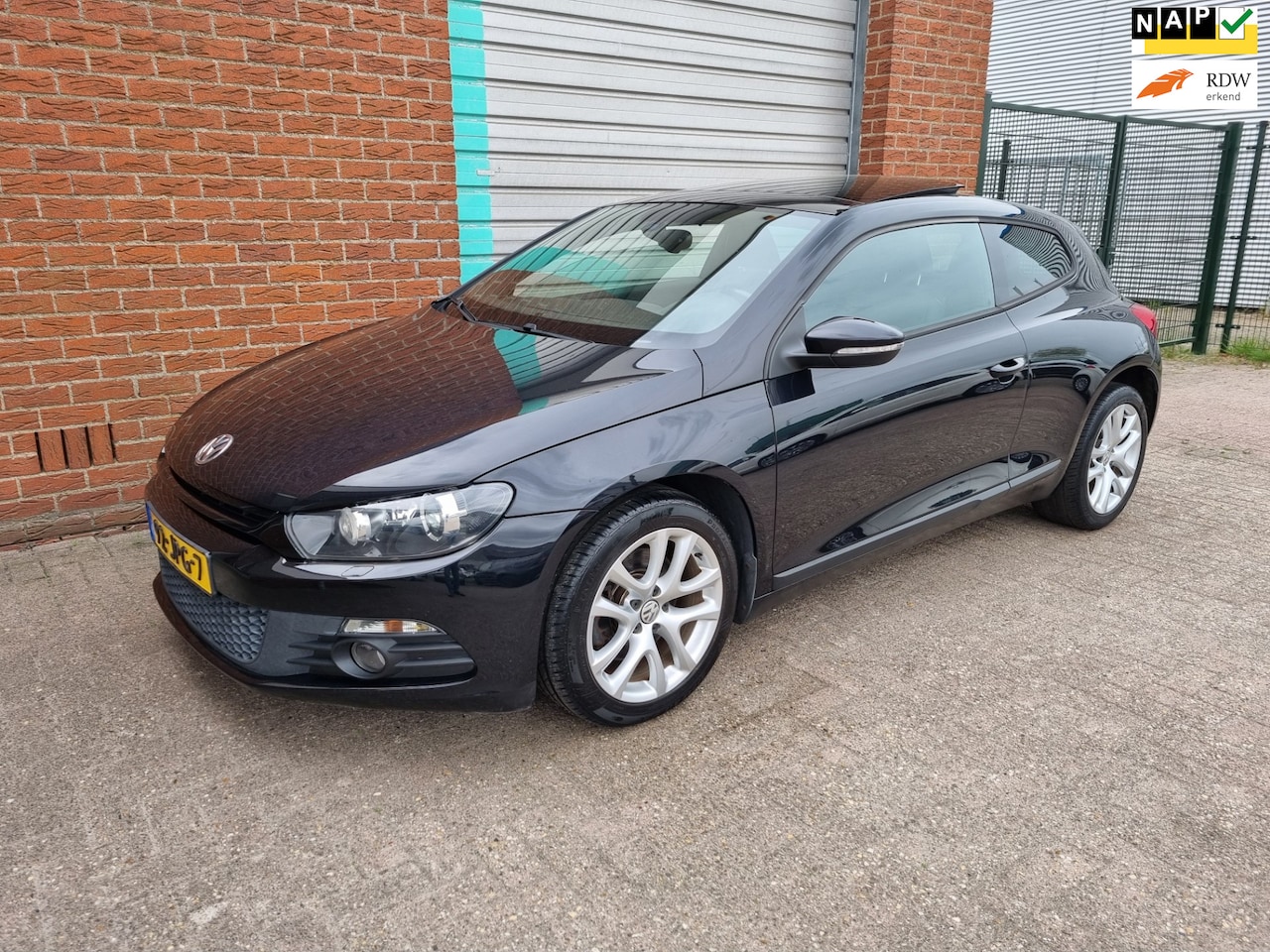 Volkswagen Scirocco - 1.4 TSI Highline Plus 3-deurs Automaat Clima Bj.:2009 NAP! - AutoWereld.nl