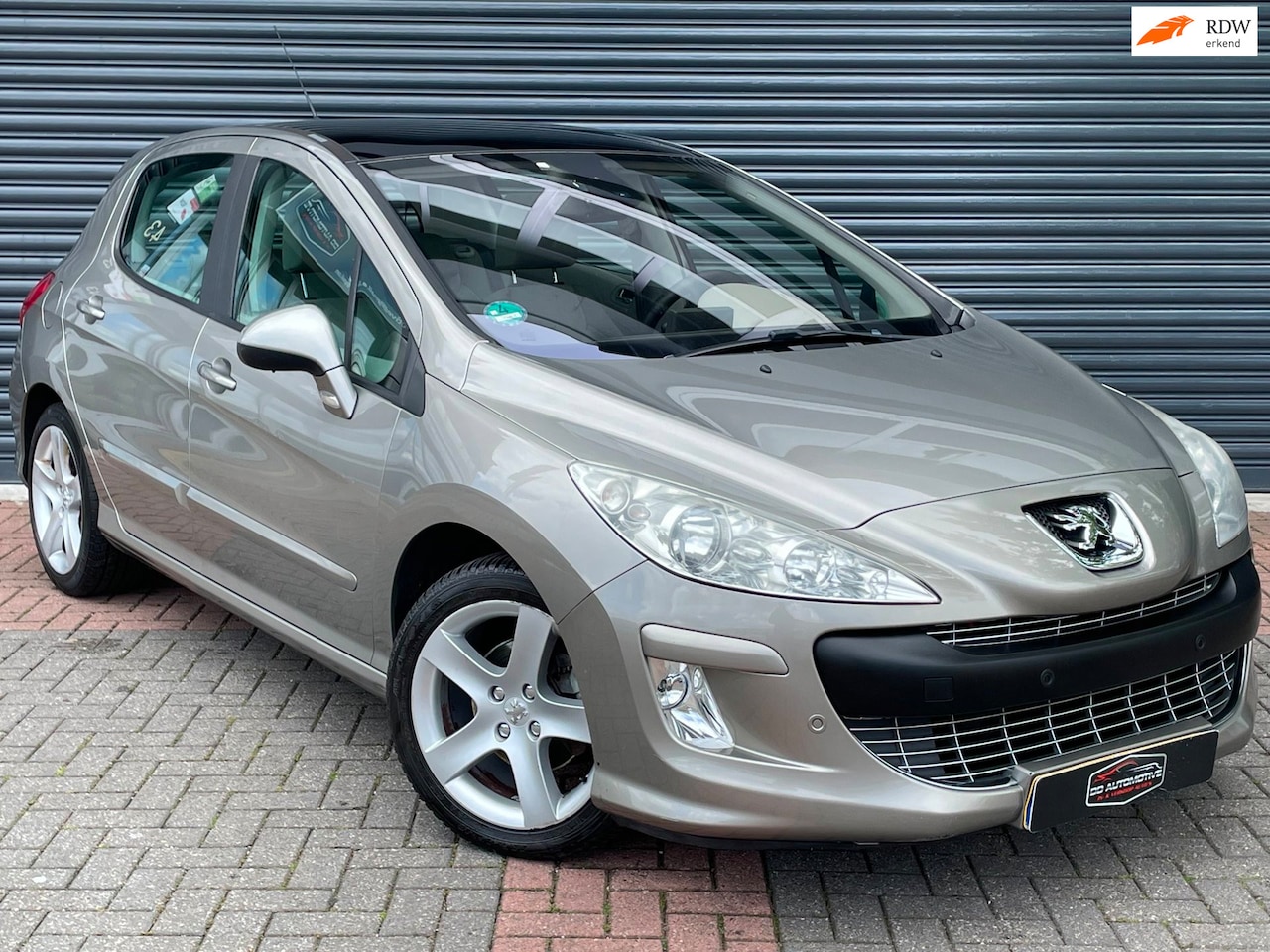 Peugeot 308 - 1.6 VTi Signature Pano | Pdc | Navi | Cruise - AutoWereld.nl