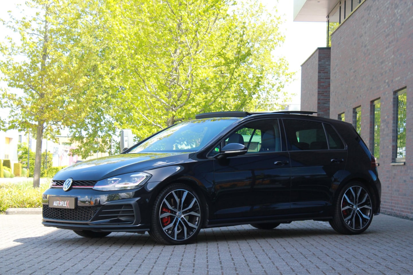 Volkswagen Golf - 2.0 TSI GTI Performance 2.0 TSI GTI Performance - AutoWereld.nl