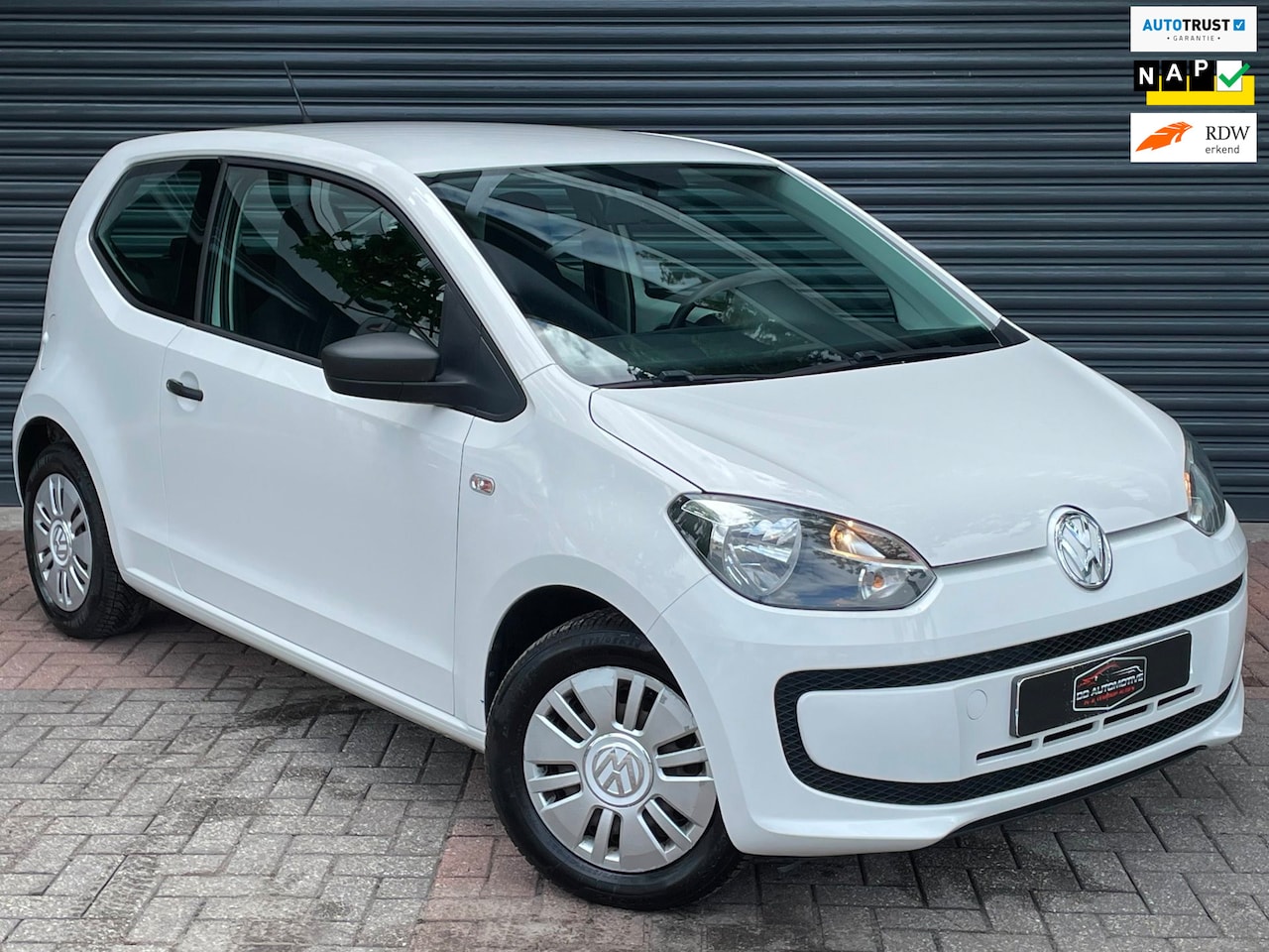Volkswagen Up! - 1.0 take up! BlueMotion Airco | Bluetooth | Super Zuinig - AutoWereld.nl