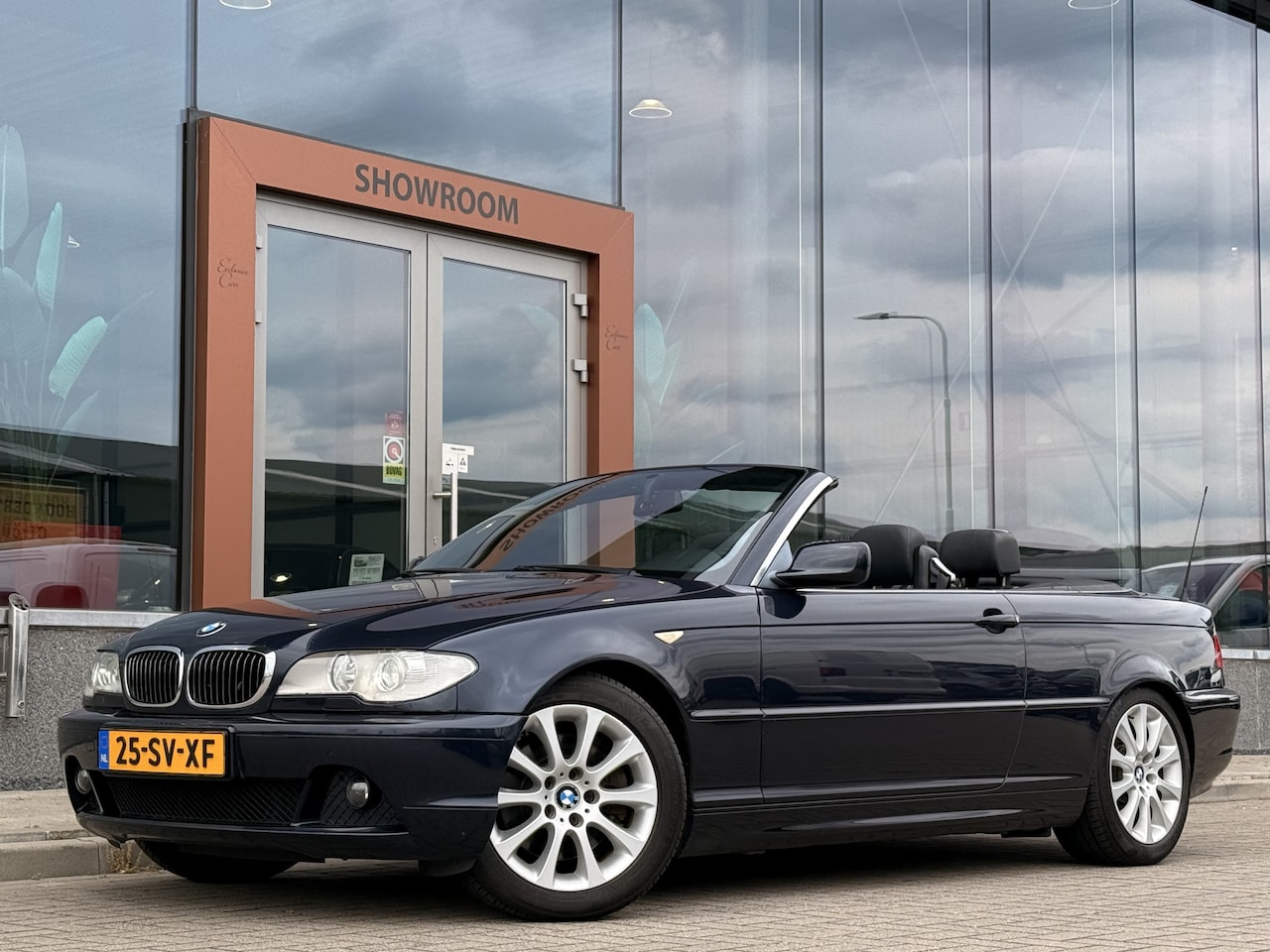BMW 3-serie Cabrio - 330Cd | Memory Seats | Leder | Cruise | Wind Scherm | Trekhaak | - AutoWereld.nl