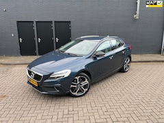 Volvo V40 Cross Country - 2.0 T3 Nordic+ Trekhaak NAP 19"
