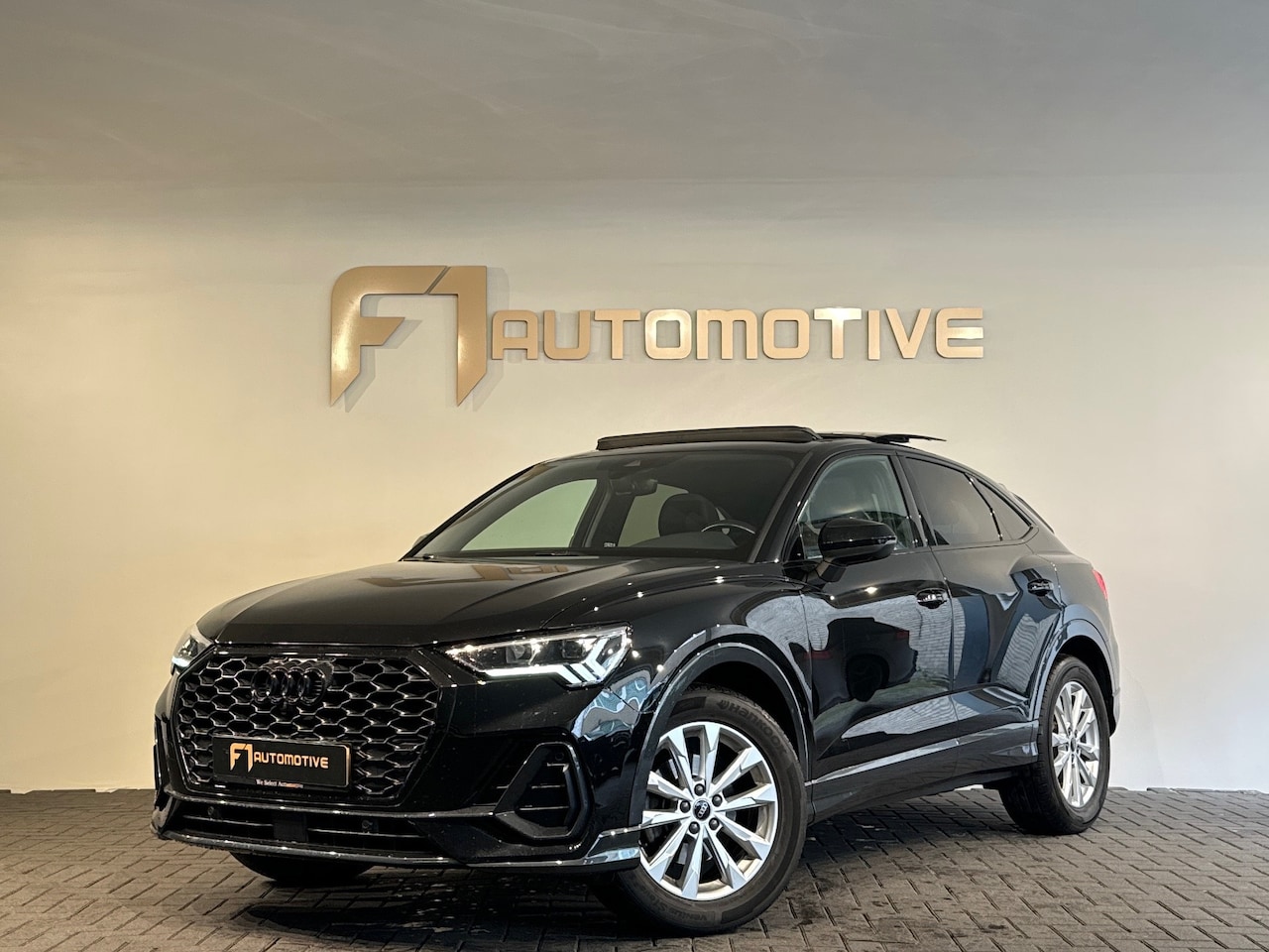 Audi Q3 Sportback - 35 TFSI Business Edition Pano|Keyless|360c - AutoWereld.nl