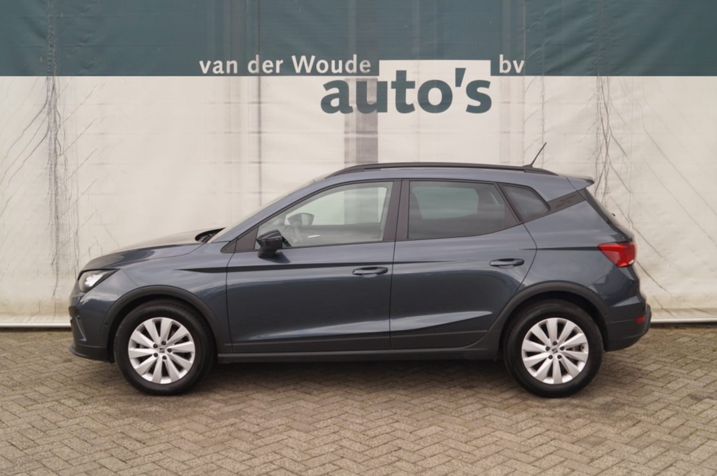 SEAT Arona - 1.0 TSI 110pk DSG Style Urban -LED-ECC-CAM-PDC- - AutoWereld.nl