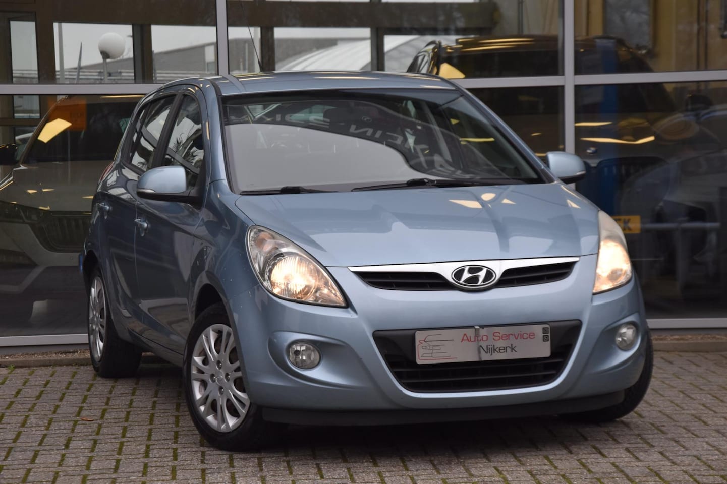 Hyundai i20 - 1.2i i-Motion Airco Elek. Ramen Trekhaak Apk 1ste Eigenaar Nette Auto - AutoWereld.nl