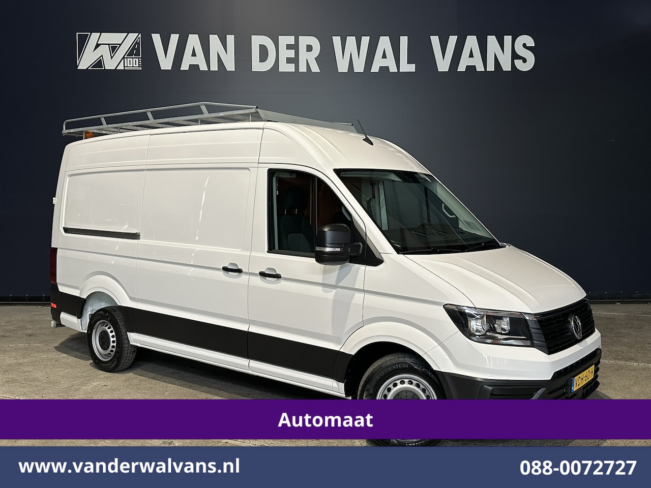 Volkswagen Crafter - 2.0 TDI 141pk Automaat L3H3 L2H2 Euro6 Airco | Camera | Navigatie | 3000kg Trekhaak | Impe - AutoWereld.nl