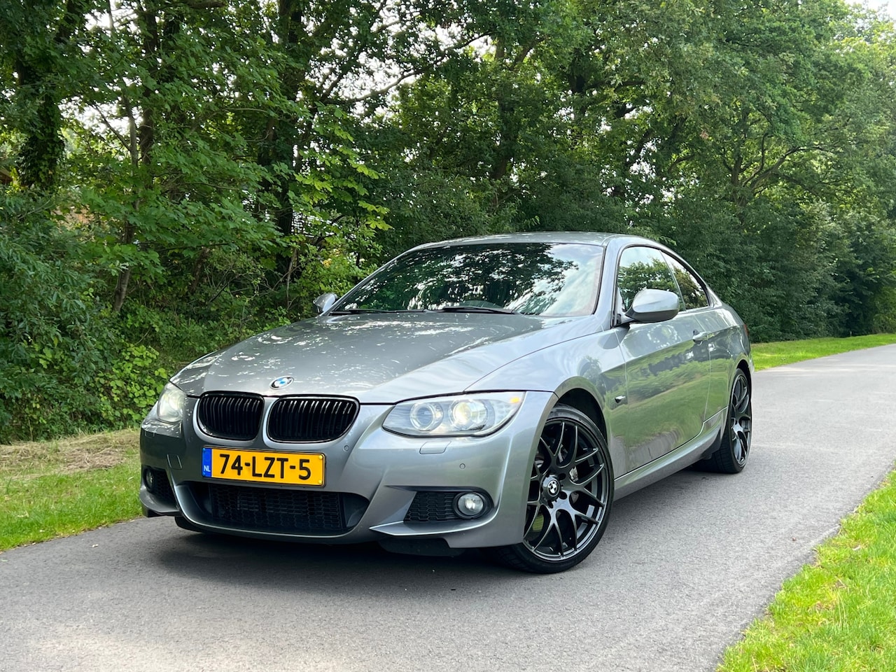 BMW 3-serie Coupé - 335xi High Executive Coupe - AutoWereld.nl