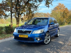 Skoda Octavia Combi - 2.0 TFSI VRS Cruise + Clima + Navi
