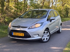 Ford Fiesta - 1.25 Champion | '' 154.000 KM '' + Airco Nu € 3.750,