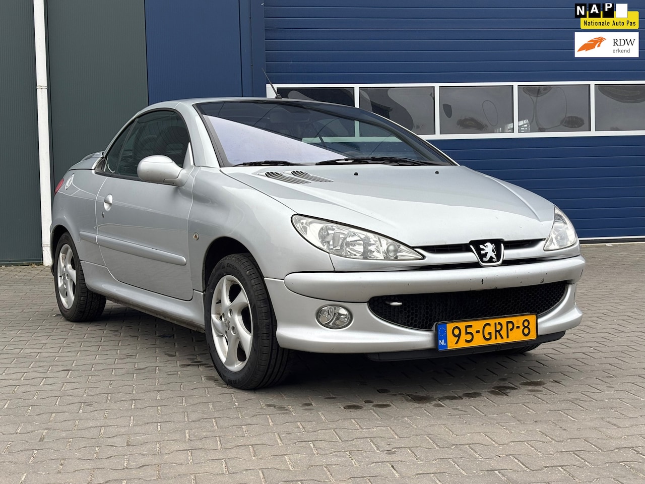 Peugeot 206 CC - 1.6-16V 1.6-16V - AutoWereld.nl
