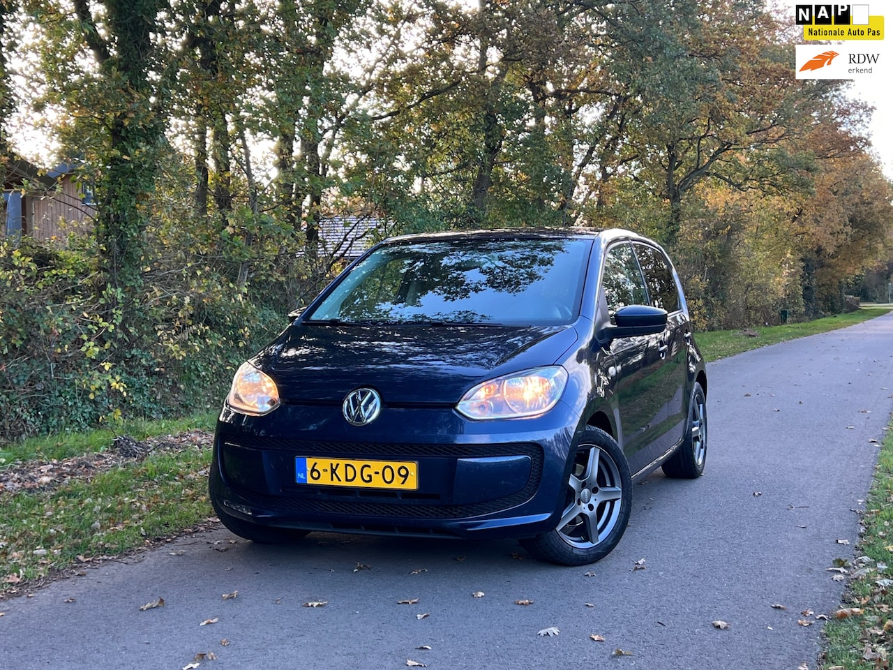 Volkswagen Up! - 1.0 move up! BlueMotion | Airco + 5-Drs Nu € 3.975,-!!! - AutoWereld.nl
