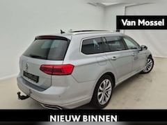 Volkswagen Passat Variant - PASSAT 1.4 TSI GTE BUSINESS DSG | Automaat | Navigatie | Camera | Panoramadak | Trekhaak |