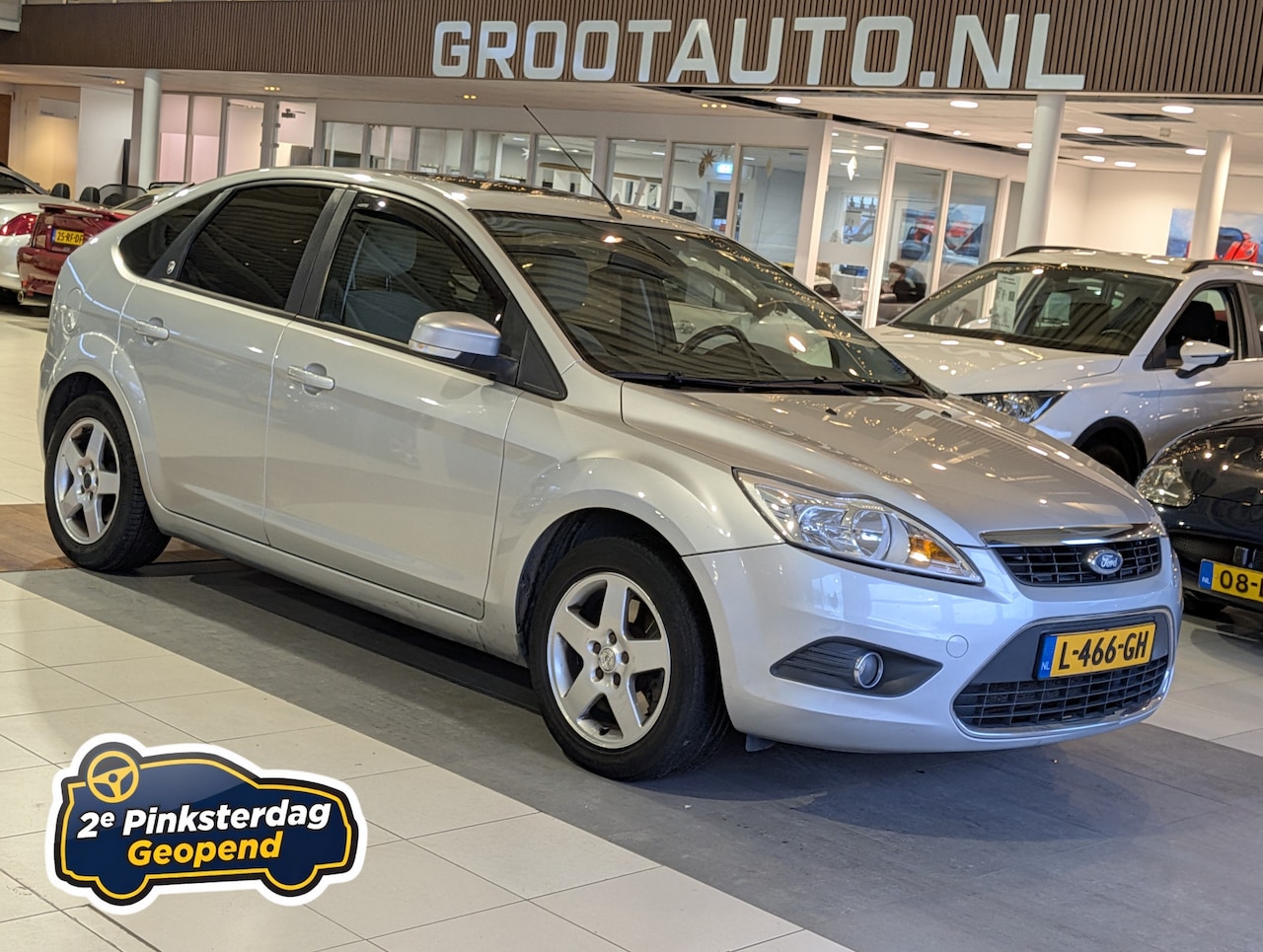 Ford Focus - 2.0 Titanium Automaat Airco, Cruise Control, Trekhaak, Stuurbekrachtiging - AutoWereld.nl