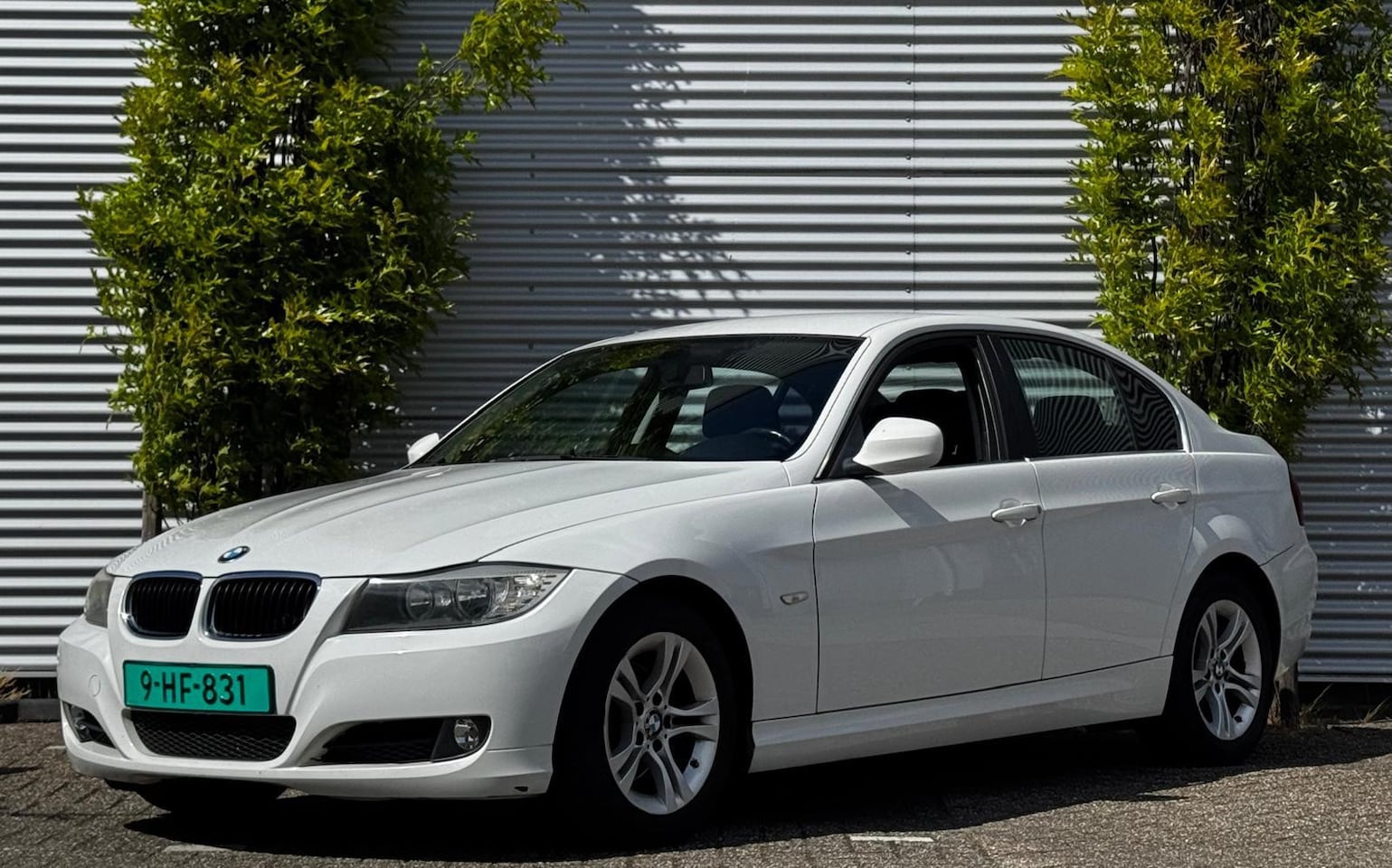 BMW 3-serie - 318i Business Line NAVI - AutoWereld.nl