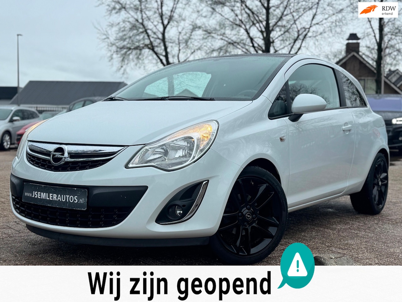 Opel Corsa - 1.4-16V COLOR EDITION AIRCO 72.000KM NW.APK (APPLEPLAY) - AutoWereld.nl
