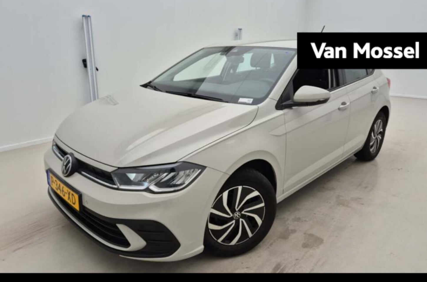Volkswagen Polo - 1.0 TSI Life Business | 95 PK | | Navigatie | Climatronic | Parkeersensoren | Digitale Coc - AutoWereld.nl