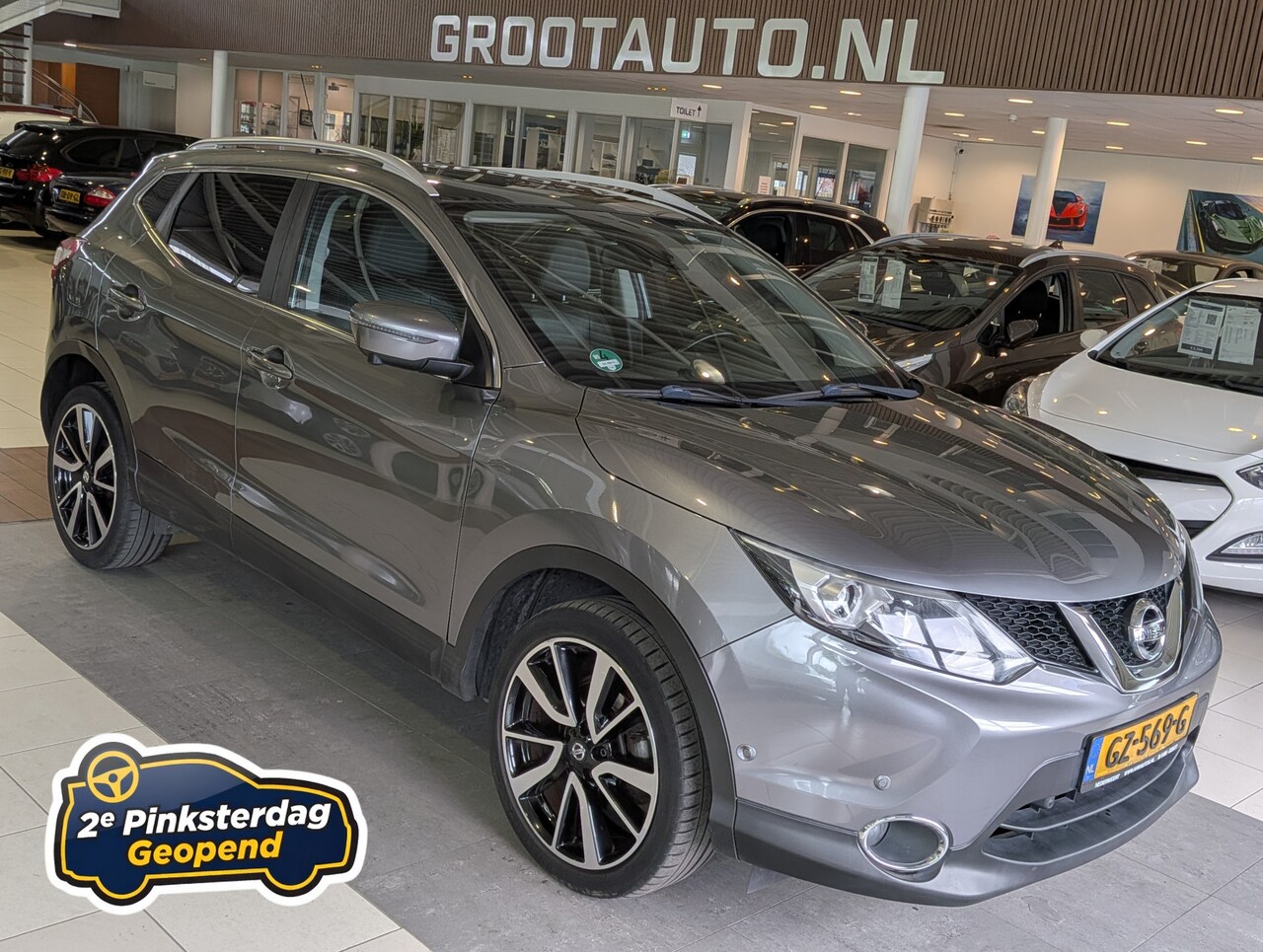 Nissan Qashqai - 1.6 Tekna Panoramadak, Airco, Cruise Control, Trekhaak, Stuurbekrachtiging - AutoWereld.nl