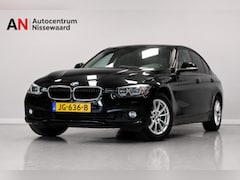 BMW 3-serie - 318i Essential | Automaat|Leder|