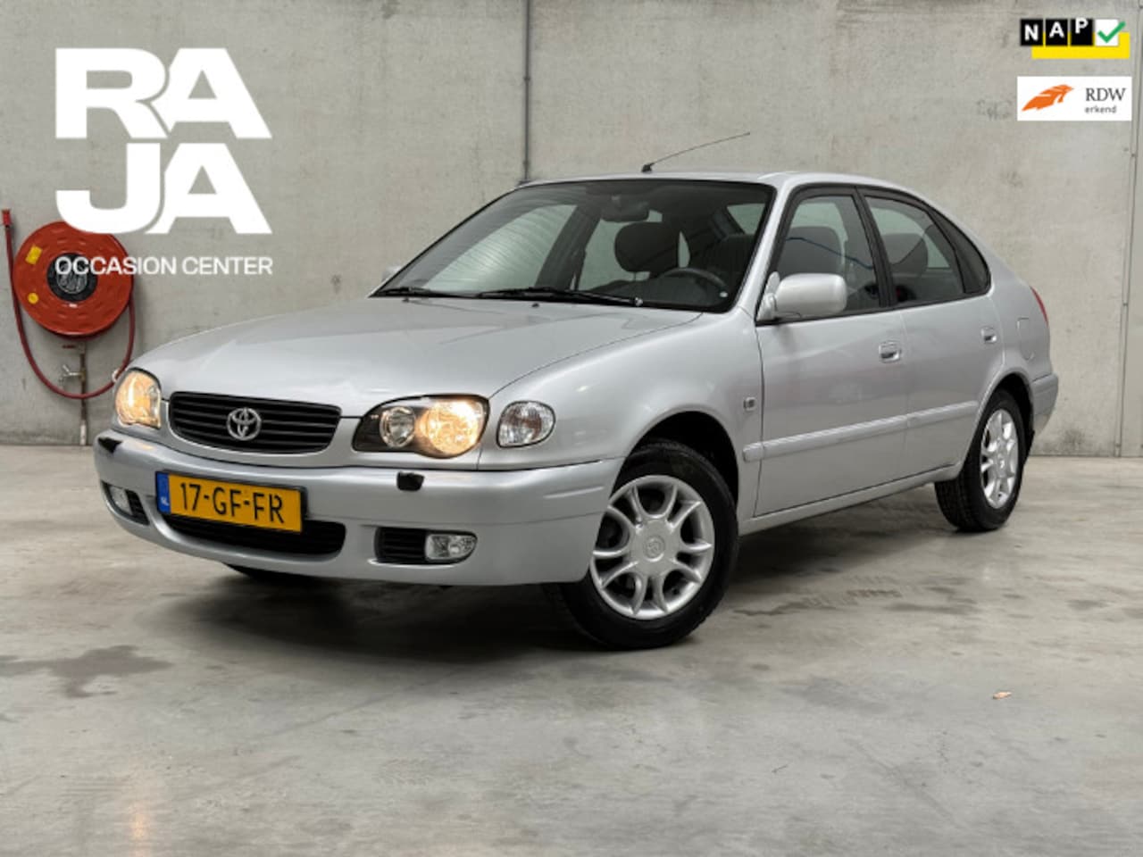 Toyota Corolla - 1.4 VVT-i Sol Airco UNIEK 45.000 KM NAP 1e Eigenaar - AutoWereld.nl
