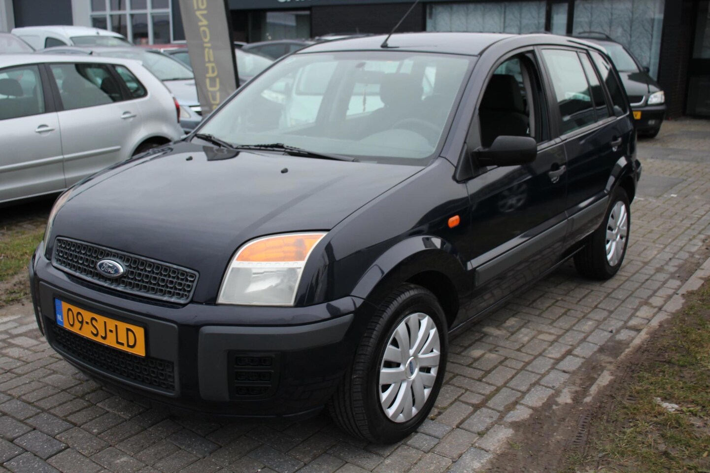Ford Fusion - 1.4-16V Futura Airco Audio af afbriek Elec. ramen CPV NAP APK - AutoWereld.nl