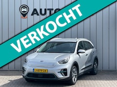Kia e-Niro - DynamicLine 64 kWh 1E EIG DEALEROND SOH100% FASE 3|CAMERA|WARMTEPOMP|STOELVRM+STUURVRM|APP