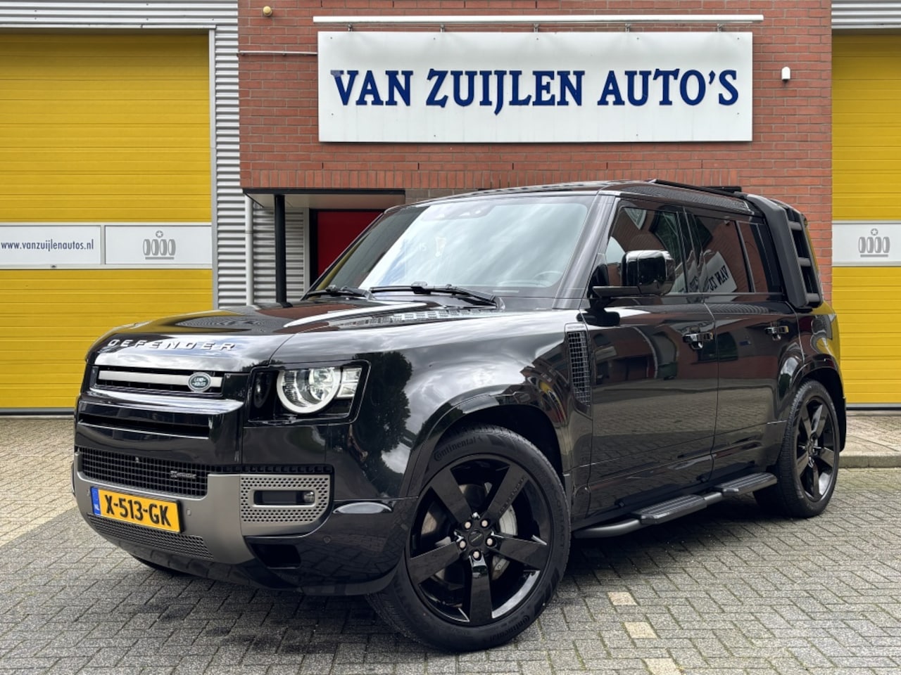 Land Rover Defender 110 - P400e X-Dynamic Panorama Trekhaak 22" - AutoWereld.nl
