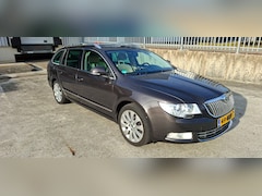 Skoda Superb Combi - 1.8 TSI Elegance Business Line